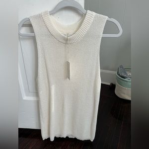 NWT Grade and Gather Boutique See through sleeveless sweater size medium
